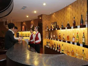 xinshidai hotel - Image 3