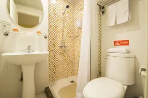 Home Inn Yichang Gezhou Dam - Image 3
