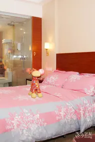Yijia Hotel (Quancheng Square Kuanghouli Branch, Jinan) - Image 4