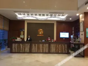 Jinhu Hotel - Image 3