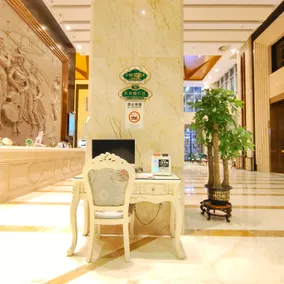 Vienna International Hotel (Dongcheng Building, Lanzhu East Road, Pingshan, Shenzhen) - Image 4