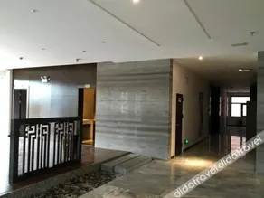 Yinhe Holiday Hotel - Image 2