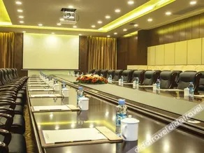 Yichun Grand Metropark Resort - Image 2