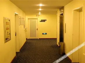 7Days Inn Changchun Jingyang Square - Image 4