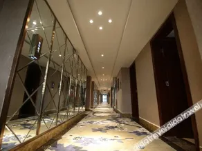 Nanting Holiday Hotel - Image 3