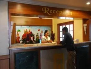 Nahar Manchester Inn - Image 4