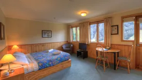 Candlelight Lodge - Image 2