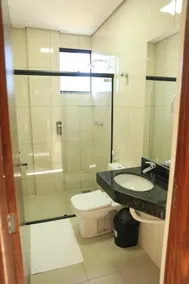 Pontal Executive Hotel - Image 2