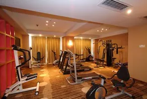 Dreamland Hotel Huizhou - Image 3