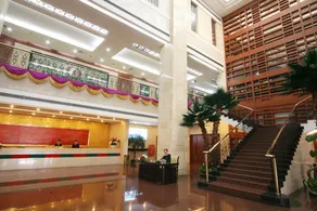 Huatong Hotel - Image 2
