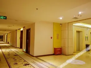 Bafang Junyue Hotel - Image 2