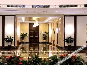 Puhua Hotel - Image 4