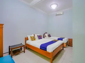 SPOT ON 90100 Hotel Kediri Bandungan - Image 3