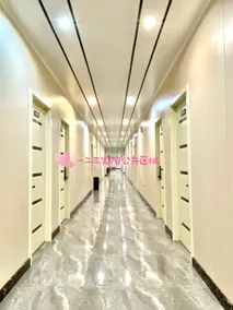 123 Hotel - Image 2