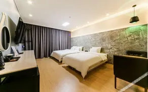 Bestie Hotel - Image 4