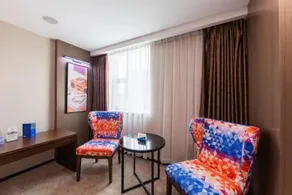 Guangzhou HuaYi Hotel - Image 4