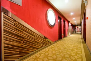 Super 8 by Wyndham Xian Lintong Hua Qing Chi - Image 3