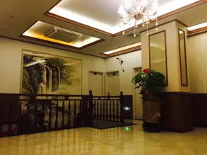 Weimin Hotel - Image 5