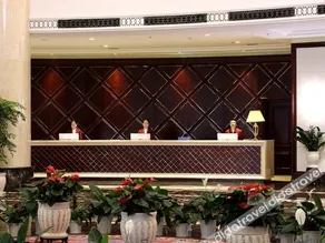 Puhua Hotel - Image 2