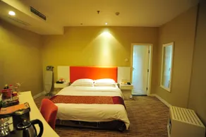 Fuyang Taihe Madison Hotel - Image 4