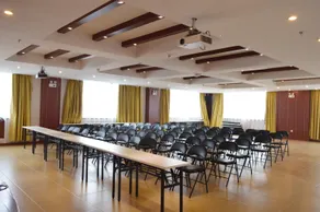 Home Inn Selected Hotel (Shijiazhuang Jinzhou Railway Station Zhongxing Road Branch) - Image 4