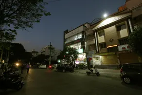Bluemoon Log Inn - Image 2