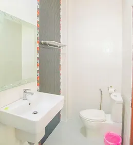 Klang Mueang Villa - Image 2