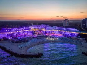 Phoenicia Blue View - Image 2