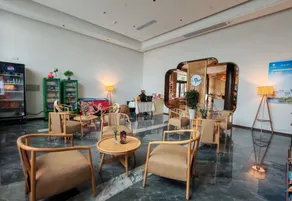 Yichang Hidden Hotel - Image 3