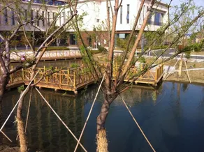 Canal Spring Hotel - Image 4