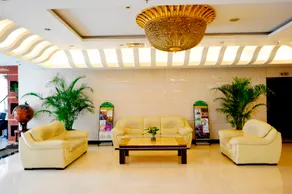 Wuyue Hotel - Image 5