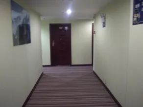 Danxia Holiday Hotel - Image 5