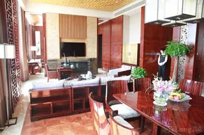 Chengdu Airport Hotel - Image 4