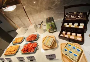 Atour Hotel Beijing Dahongmen Yintai - Image 4