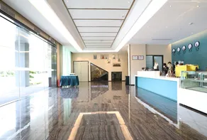 Stay Zen Hotel - Image 5