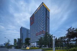 Lindao Holiday Inn - Image 4