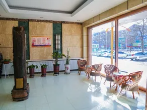 Homeinn Selected Hotel (Wuhai Xinhua West Street Wanda Plaza) - Image 4
