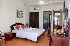 Little Paris Resort - Image 5