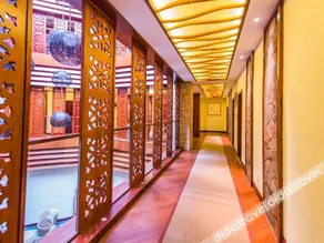 Yuetong Bieyuan Hotel - Image 3