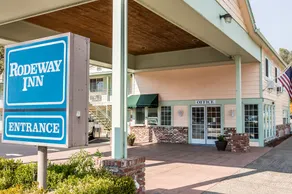 Rodeway Inn Redding - Image 2