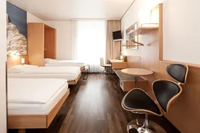 BASILEA SWISS QUALITY HOTEL - Image 2