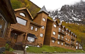 Bagu Ushuaia Hotel - Image 3