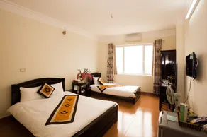 Green Lotus Hotel - Image 5