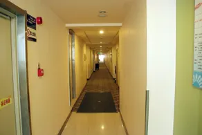 Grace Inn (Tengzhou Railway Station RT-Mart) - Image 3
