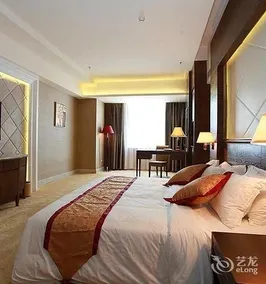 Paragon Holiday Hotel - Image 4