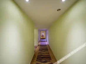 Jinjiang Garden Hotel - Image 3