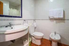 Hotel Jm Camas - Image 4