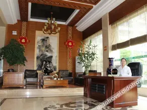 FENGGANG HOTEL - Image 2