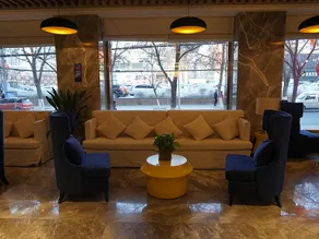 Raspberry Boutique Hotel (Lanzhou Center High-speed Railway West Railway Station) - Image 4