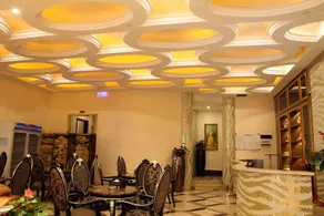 Yijing Hotel - Image 4